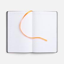 Ежедневник Trait, недатированный, черный с оранжевым / Миниатюра WWW (1000)