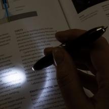 Ручка-спиннер Flipen с фонариком, черная / Миниатюра имиджевого (1000)