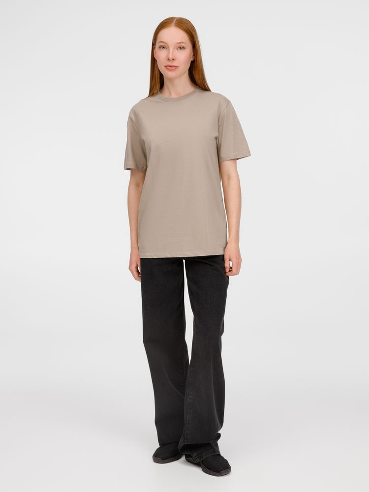 Футболка унисекс Legend, серо-бежевая / Миниатюра модельного (1000)