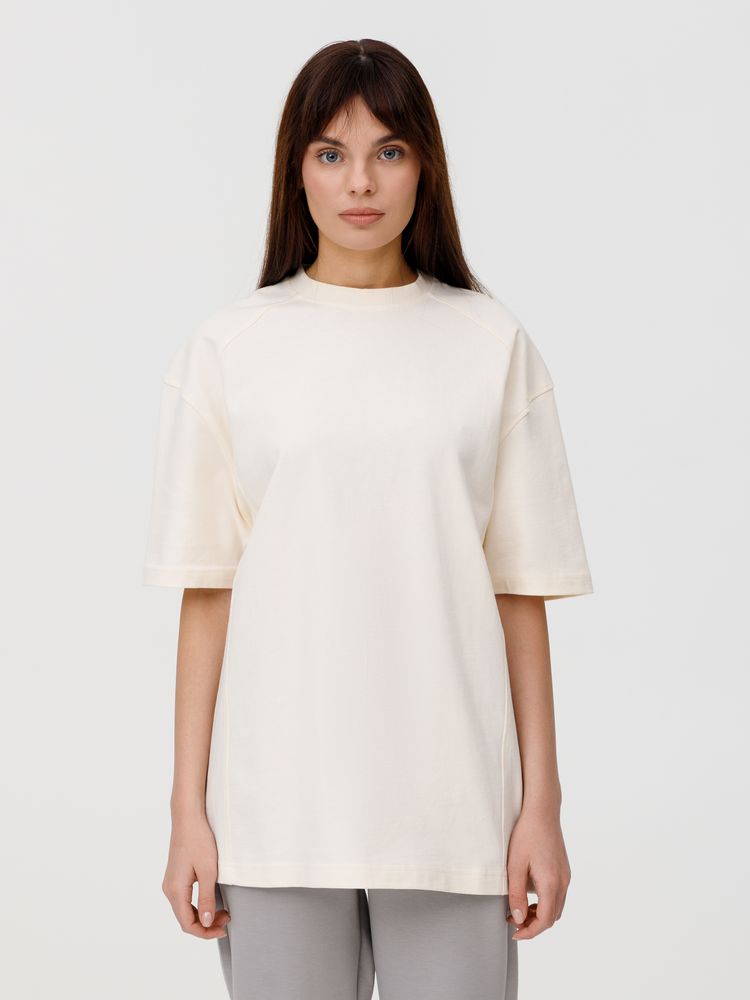 Футболка оверсайз унисекс Sideline, молочно-белая / Миниатюра модельного (1000)