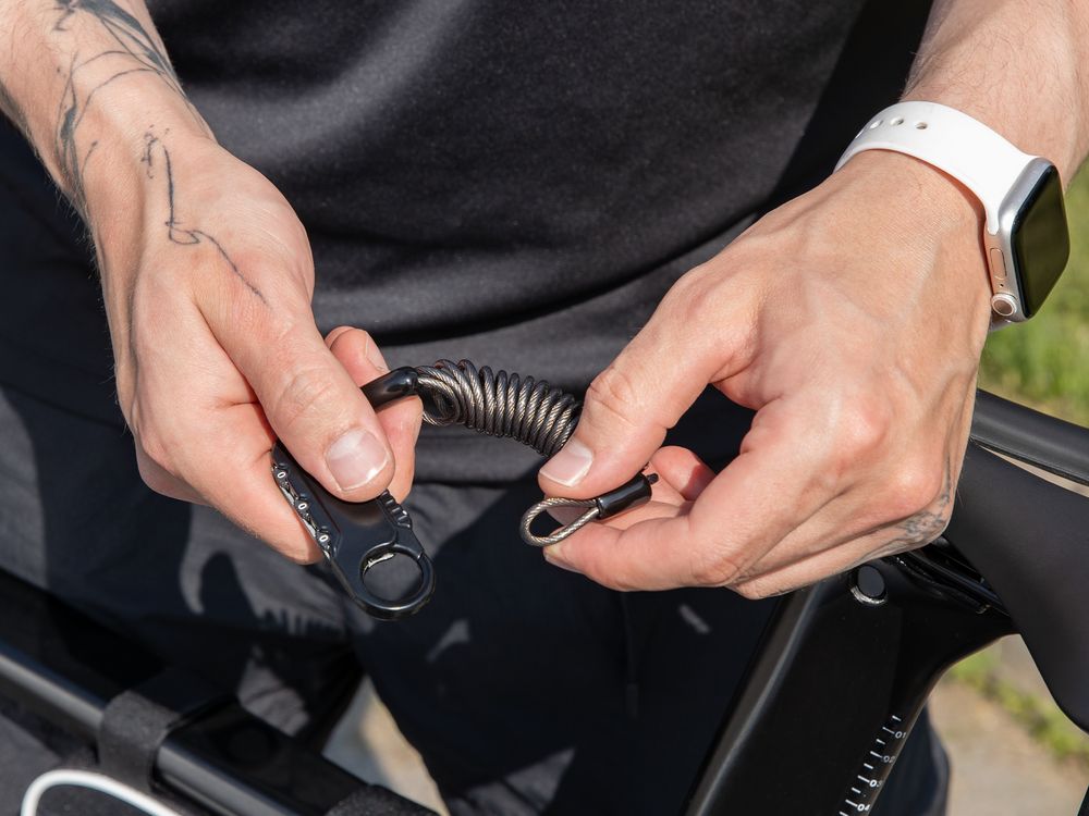 Кодовый замок для велосипеда Velock, черный / Миниатюра имиджевого (1000)