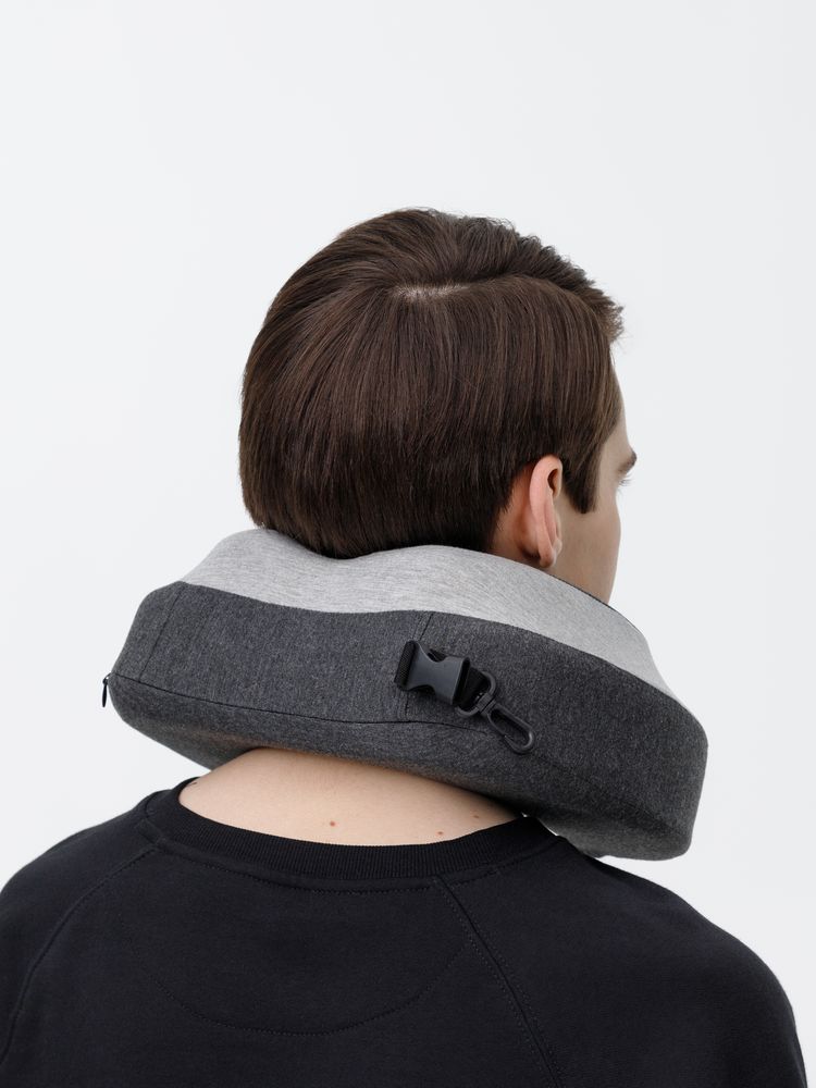 Дорожная подушка Piligrim, серая / Миниатюра модельного (1000)