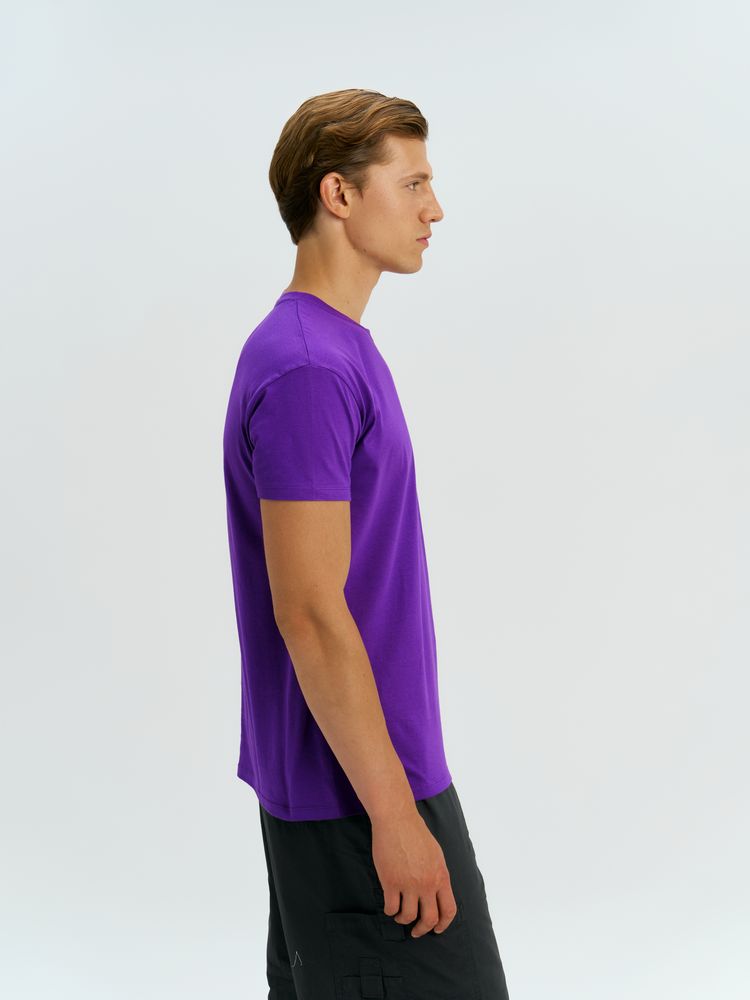 Футболка унисекс Regent 150, темно-фиолетовая / Миниатюра модельного (1000)