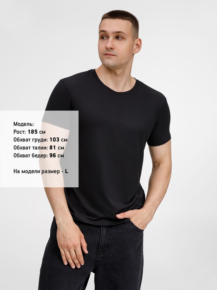 Футболка унисекс Senti, черная / Миниатюра модельного (1000)
