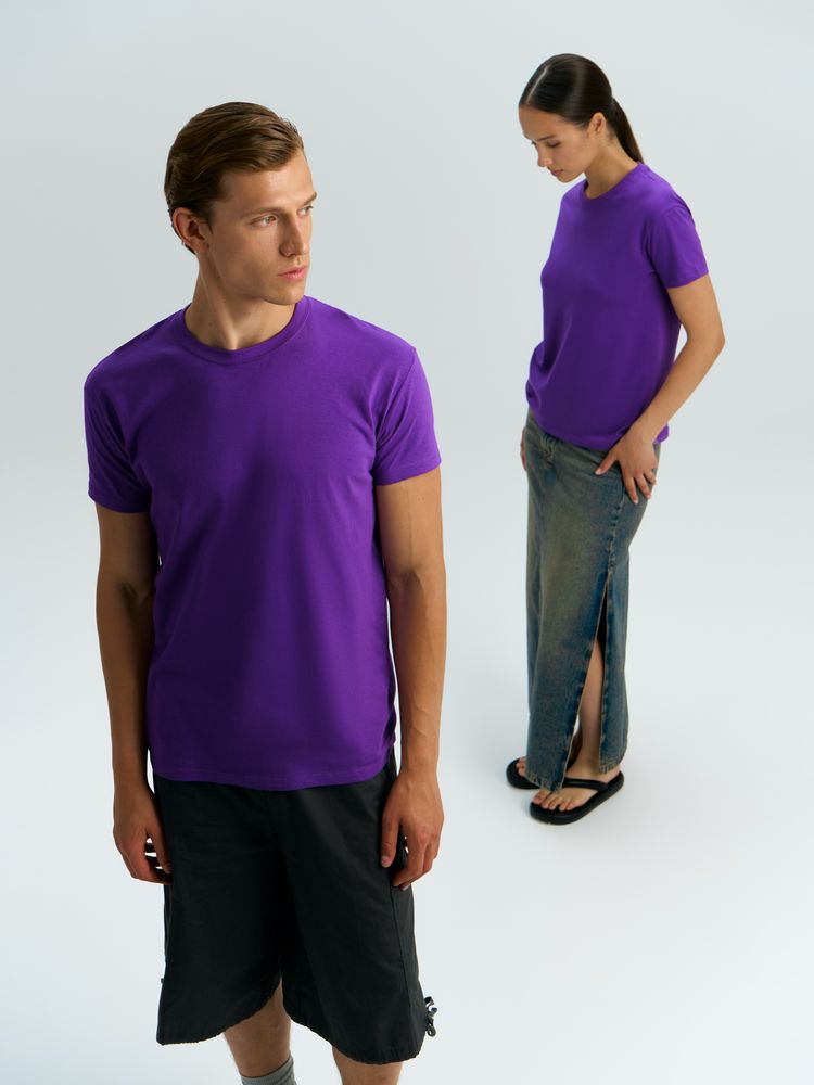 Футболка унисекс Regent 150, темно-фиолетовая / Миниатюра модельного (1000)