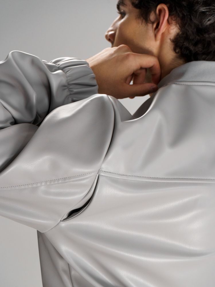 Бомбер из искусственной кожи Univer, серый / Миниатюра модельного (1000)