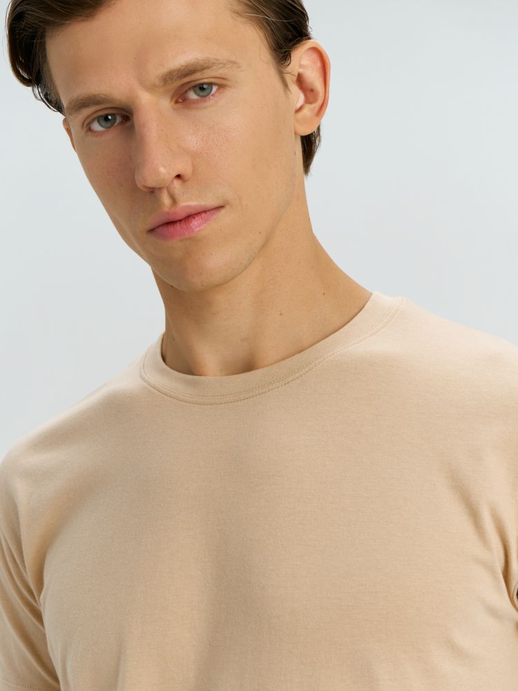 Футболка унисекс Regent 150, песочная / Миниатюра модельного (1000)