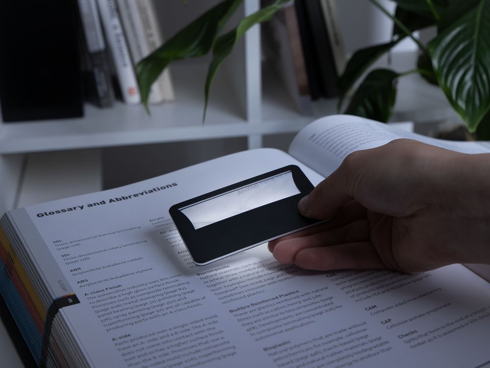 Лупа Visionary с подсветкой, черная / Миниатюра модельного (1000)