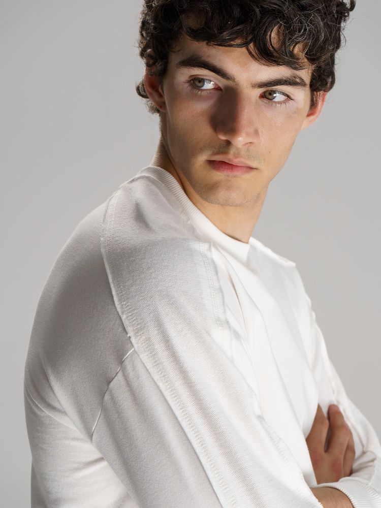 Свитшот унисекс Vozduh, молочно-белый / Миниатюра модельного (1000)