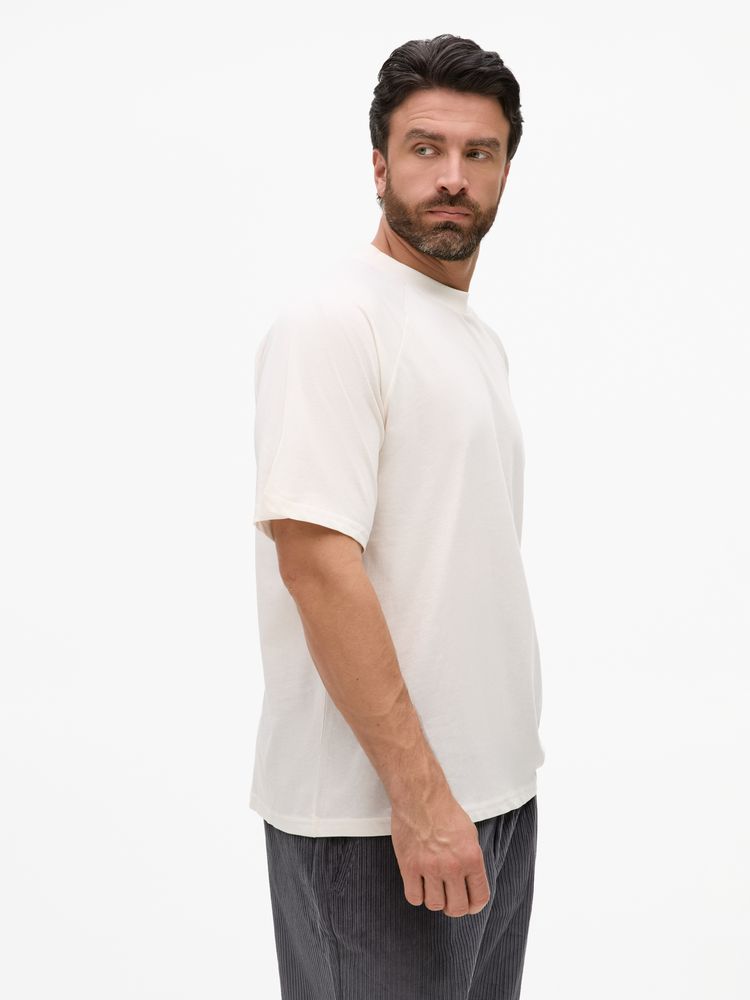 Футболка унисекс T2, молочно-белая / Миниатюра модельного (1000)