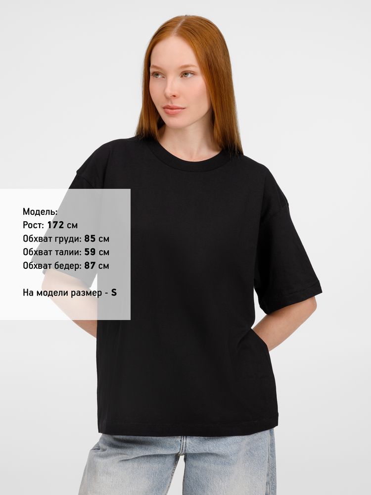 Футболка оверсайз унисекс Legacy, черная / Миниатюра модельного (1000)