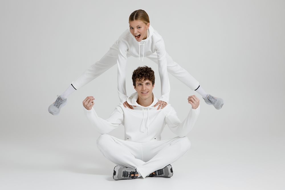 Худи унисекс Begi, молочно-белое / Миниатюра имиджевого (1000)