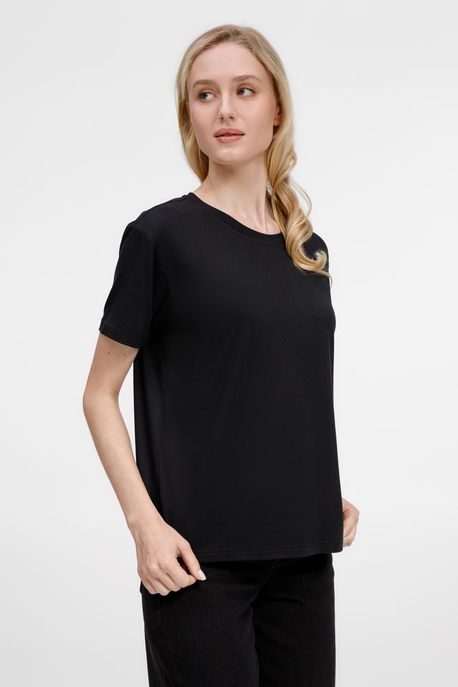 Футболка унисекс Senti, черная / Миниатюра модельного (1000)