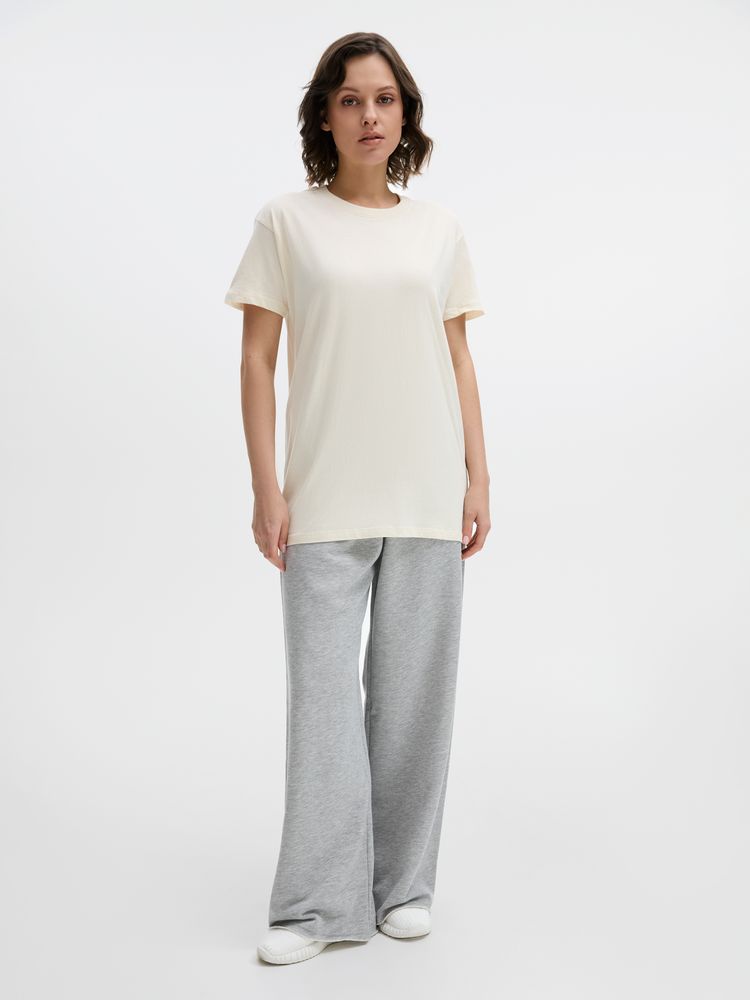 Футболка унисекс Regent 150, светло-бежевая / Миниатюра модельного (1000)