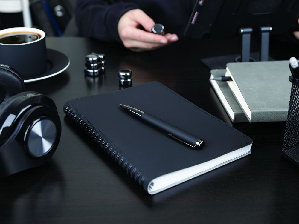 Ручка шариковая Kugel Gunmetal, белая / Миниатюра имиджевого (1000)