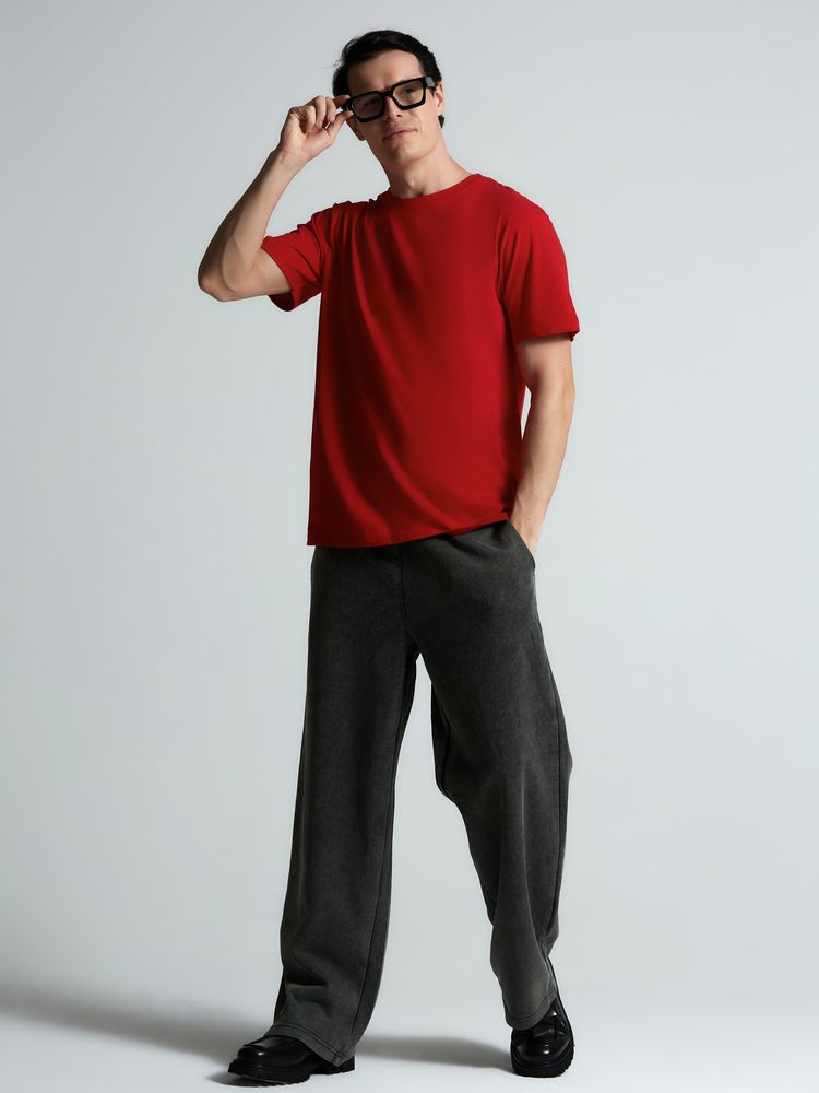 Футболка унисекс Streetwise, красная / Миниатюра модельного (1000)