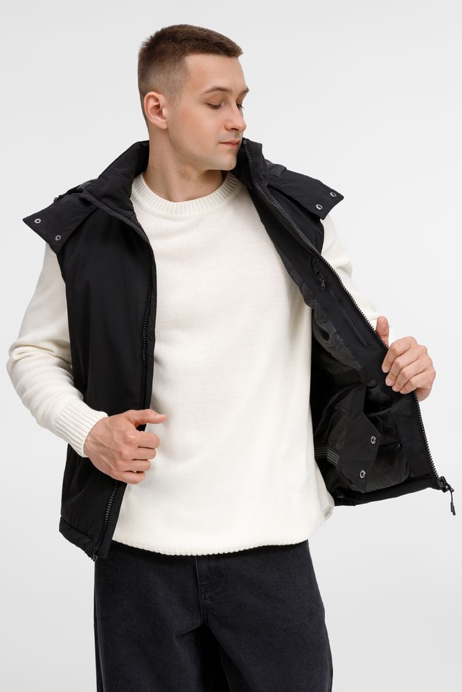 Жилет унисекс Sfera, черный / Миниатюра модельного (1000)