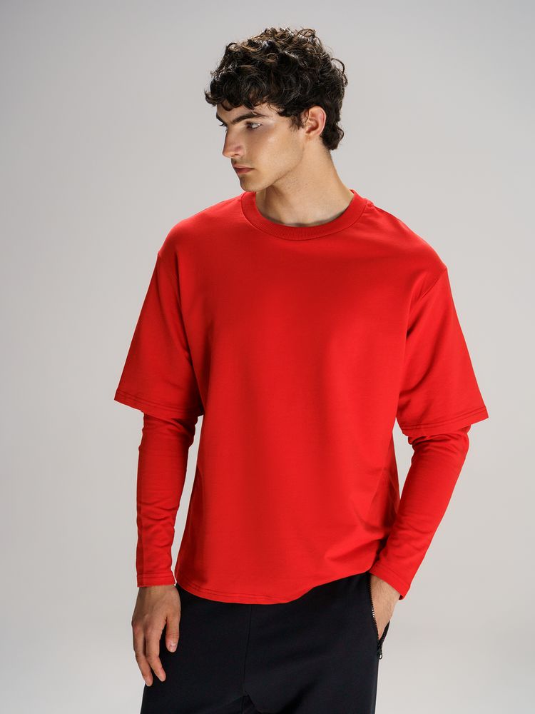 Футболка оверсайз с двойным рукавом Kosmos, красная / Миниатюра модельного (1000)