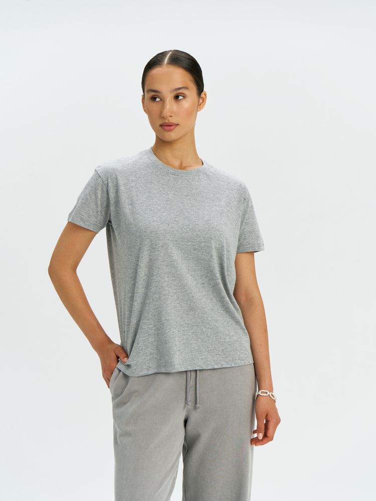 Футболка унисекс Regent 150, серый меланж / Миниатюра модельного (1000)