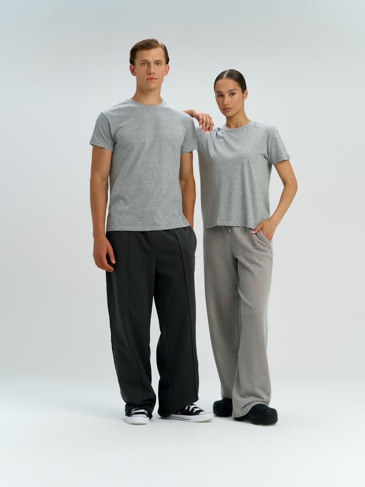 Футболка унисекс Regent 150, серый меланж / Миниатюра модельного (1000)