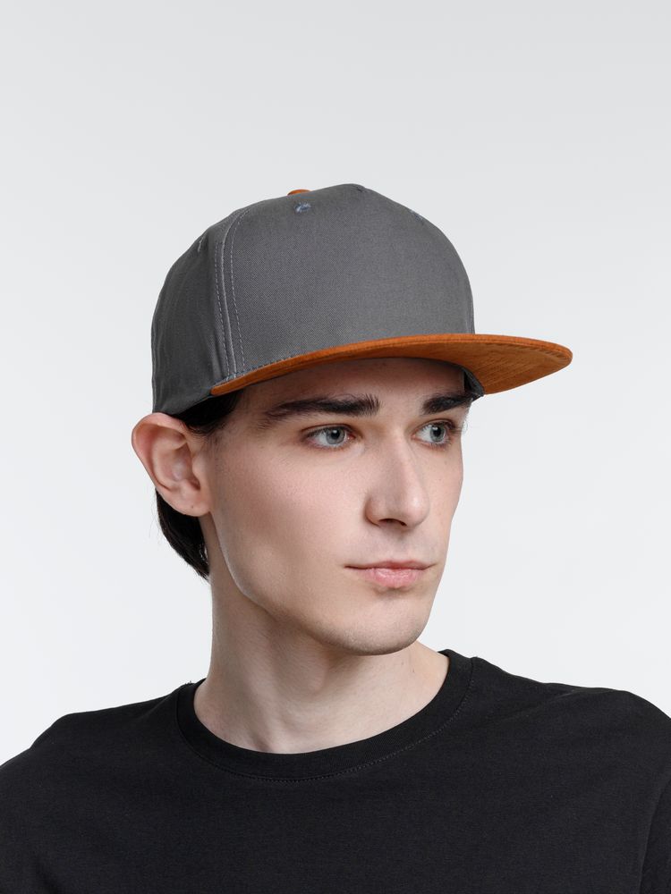 Бейсболка Foreside с прямым козырьком, серая с коричневым / Миниатюра модельного (1000)