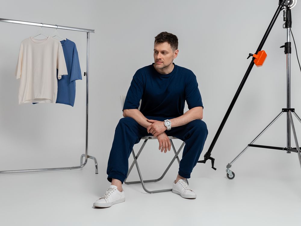 Футболка оверсайз Vozduh 2.0, темно-синяя / Миниатюра WWW (1000)