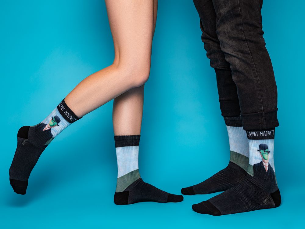 Носки «Едрит Магритт» / Миниатюра WWW (1000)