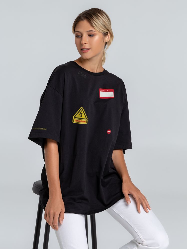 Футболка оверсайз с термонаклейками Cautions, черная / Миниатюра WWW (1000)
