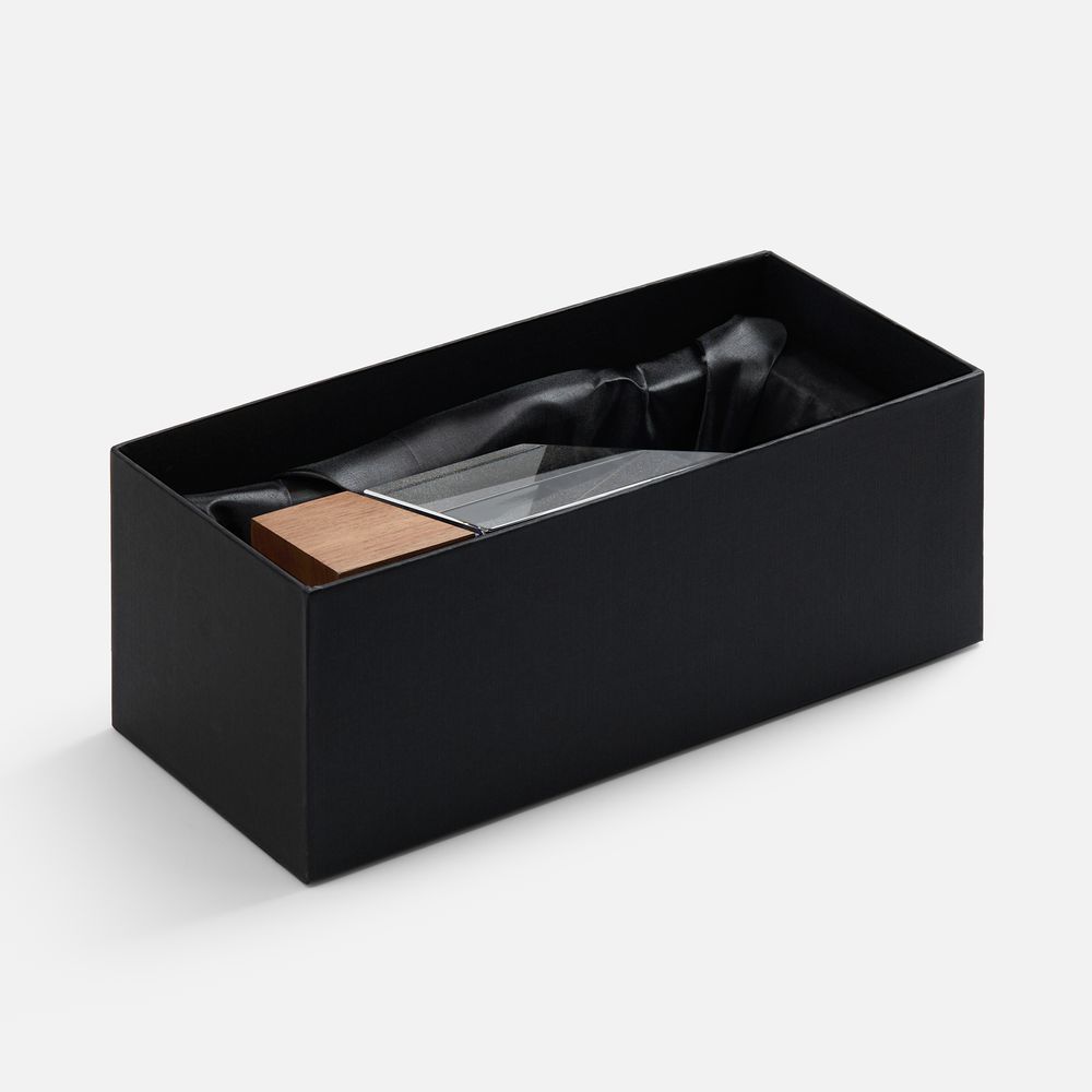 Стела Vincero / Миниатюра WWW (1000)