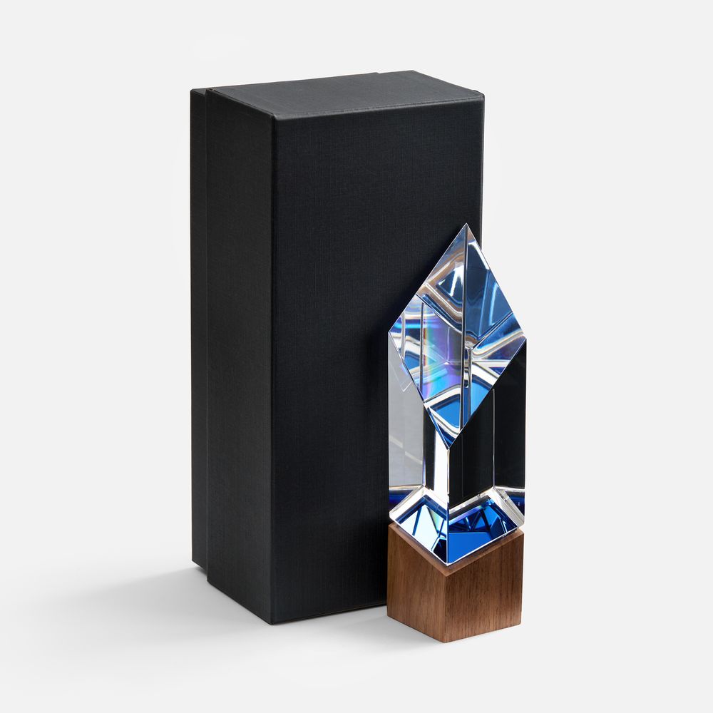 Стела Vincero / Миниатюра WWW (1000)