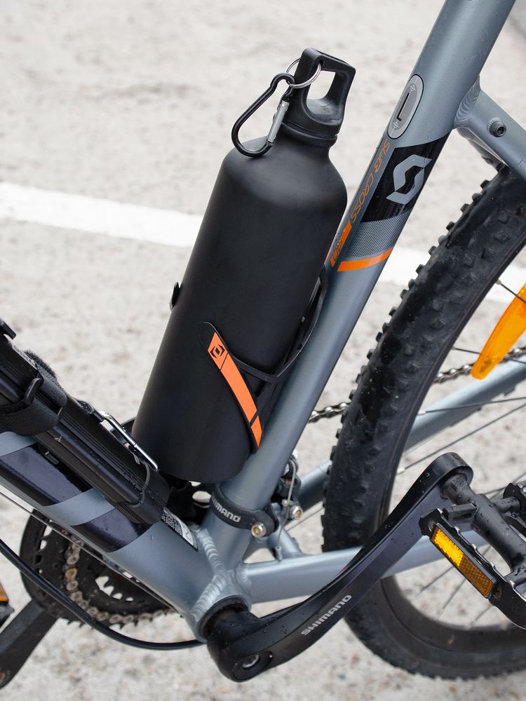 Бутылка для воды Al, черная / Миниатюра WWW (1000)