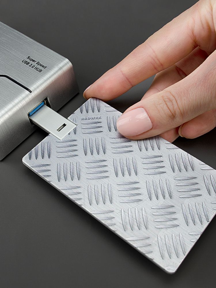 Флешка Hard Work, 16 Гб, серебристая / Миниатюра WWW (1000)