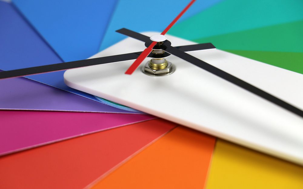 Часы настенные Transformer Clock. White & Multicolor / Миниатюра WWW (1000)