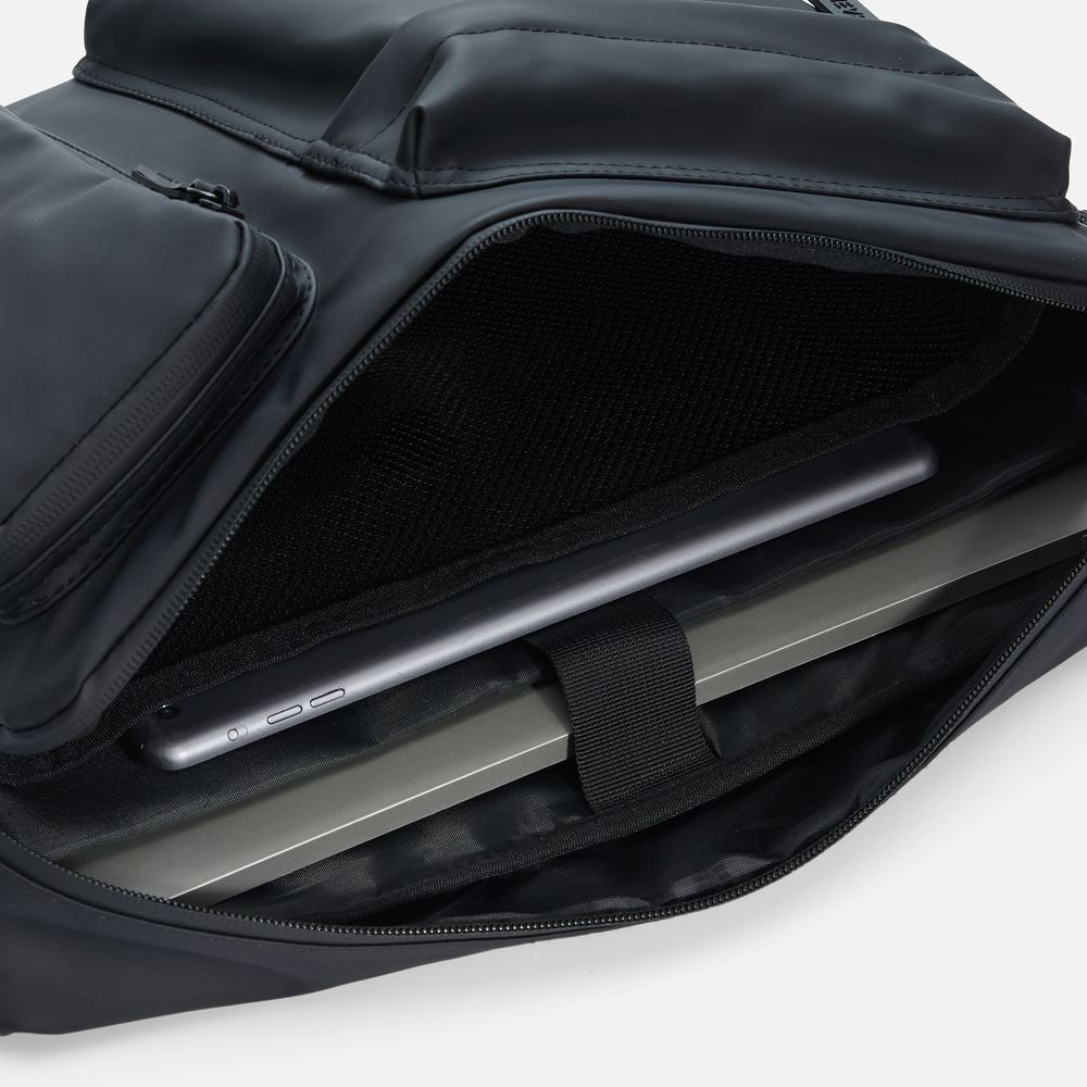 Сумка для ноутбука Traffic, черная / Миниатюра WWW (1000)