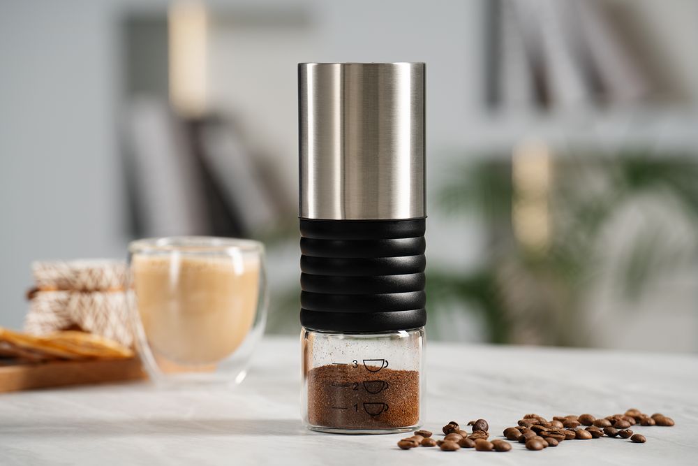 Портативная кофемолка Moxie, серебристо-черная / Миниатюра WWW (1000)