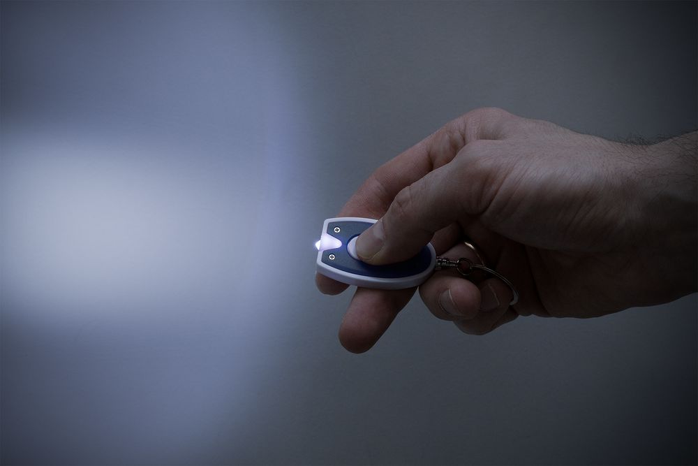 Брелок-фонарик Vivid, ver.2, синий с белым / Миниатюра WWW (1000)