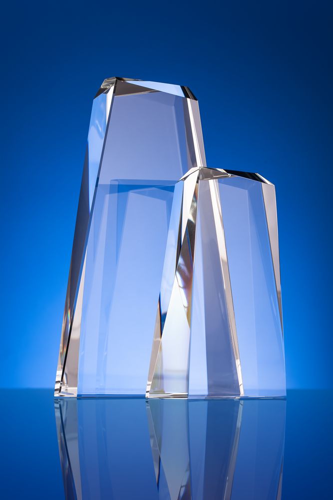 Стела Eminence, большая, в подарочной коробке / Миниатюра WWW (1000)