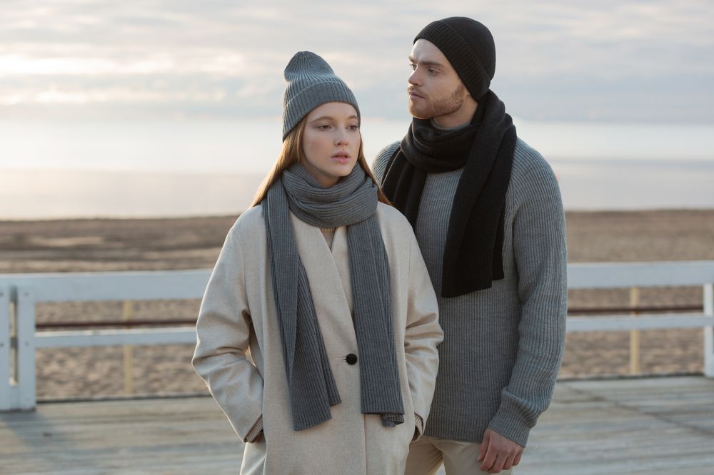 Шарф Cordelia, черный / Миниатюра WWW (1000)