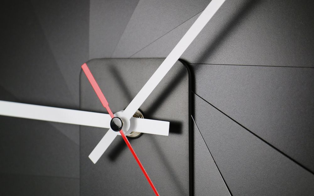 Часы настенные Transformer Clock. Black & Black / Миниатюра WWW (1000)