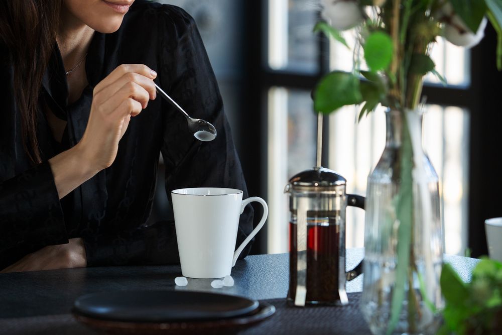 Кружка Mansion Select, белая с золотистой отводкой / Миниатюра WWW (1000)