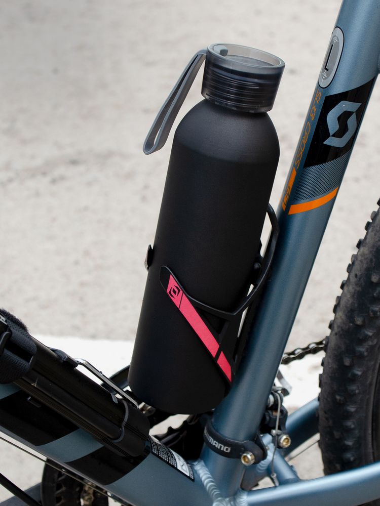 Спортивная бутылка для воды Rio, черная / Миниатюра WWW (1000)