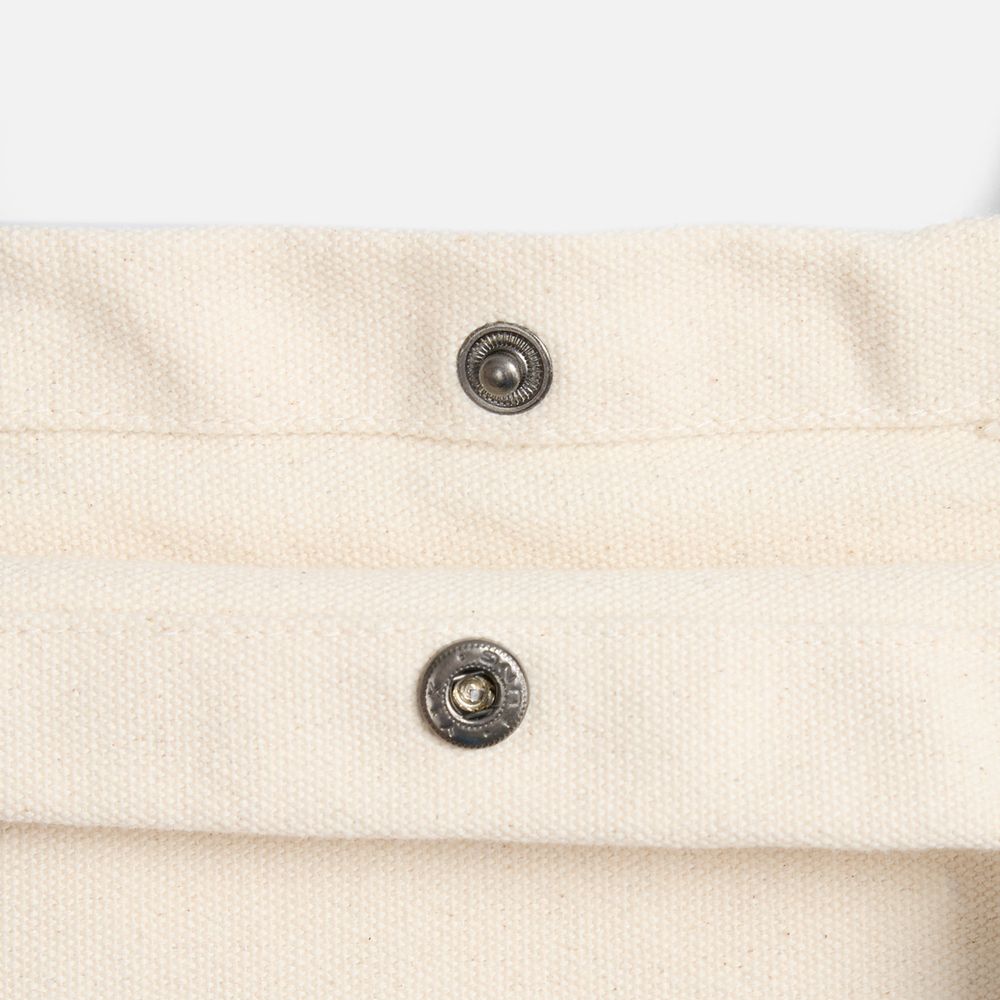 Кнопка Clavis, М, черная / Миниатюра WWW (1000)