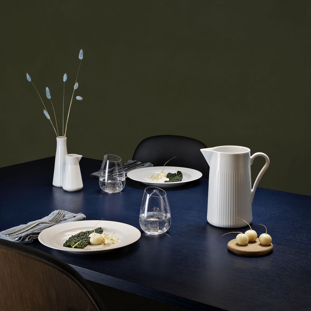 Кувшин Legio Nova с ручкой, белый / Миниатюра WWW (1000)