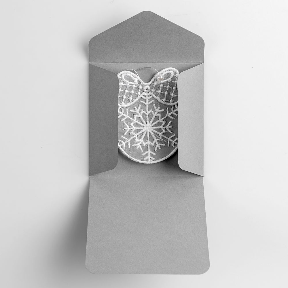 Подвеска вышивная «Снежинка» в конверте / Миниатюра WWW (1000)