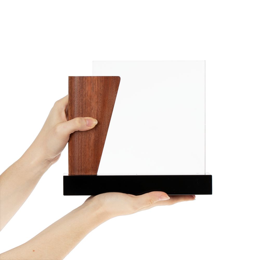 Стела Voitto / Миниатюра WWW (1000)