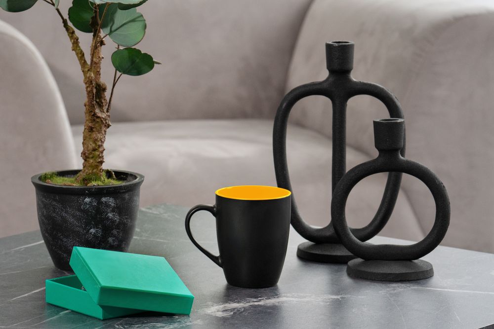 Кружка Bright Tulip, матовая, черная с желтым / Миниатюра WWW (1000)