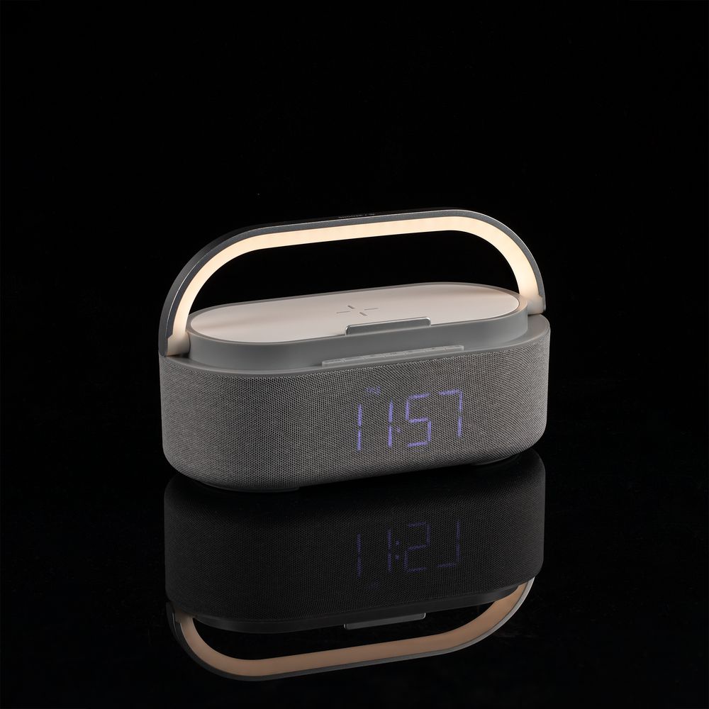 Колонка с часами и беспроводной зарядкой Veske, серая / Миниатюра WWW (1000)