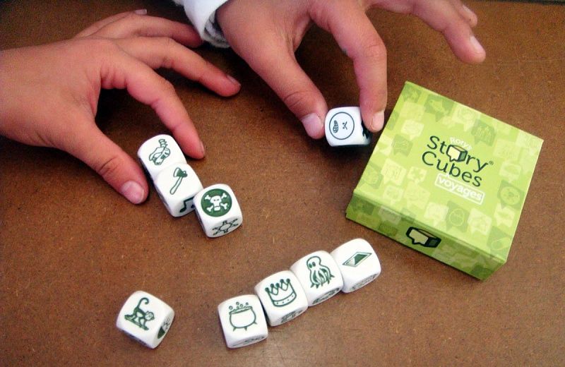 Игра «Кубики историй. Путешествия» / Миниатюра WWW (1000)