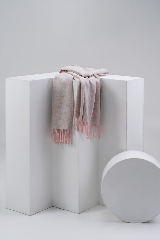 Палантин Gorgeous, розовый / Миниатюра WWW (1000)