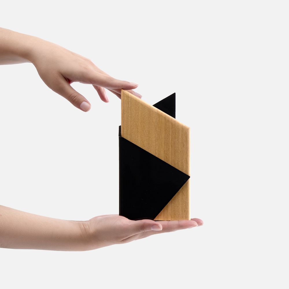 Стела Majestas / Миниатюра WWW (1000)